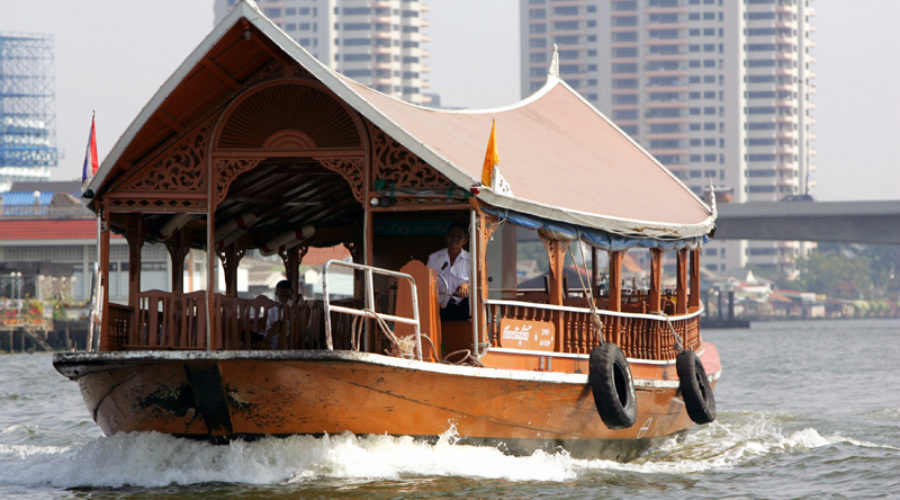 How to get around Bangkok on a budget!