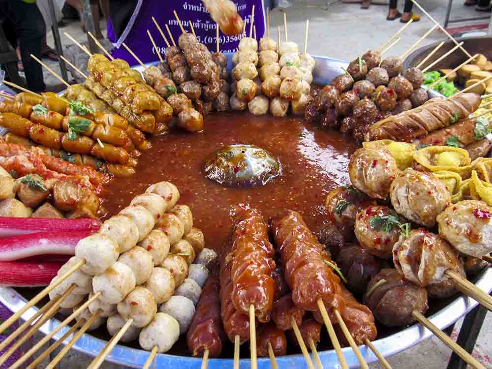 thai street food near me        <h3 class=