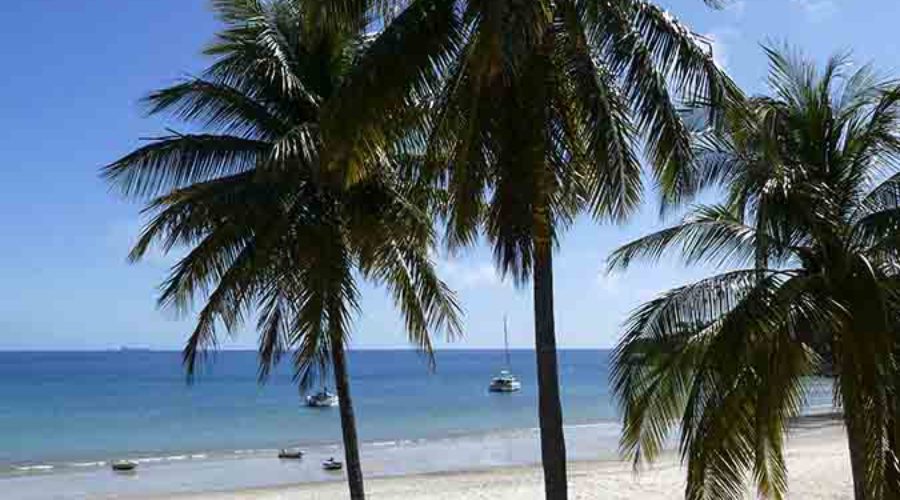 Middle Percy Island for yachties, sailors and cruisers, Queensland, Australia