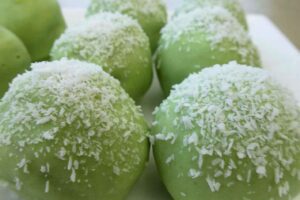 Lime & Coconut Bliss Balls