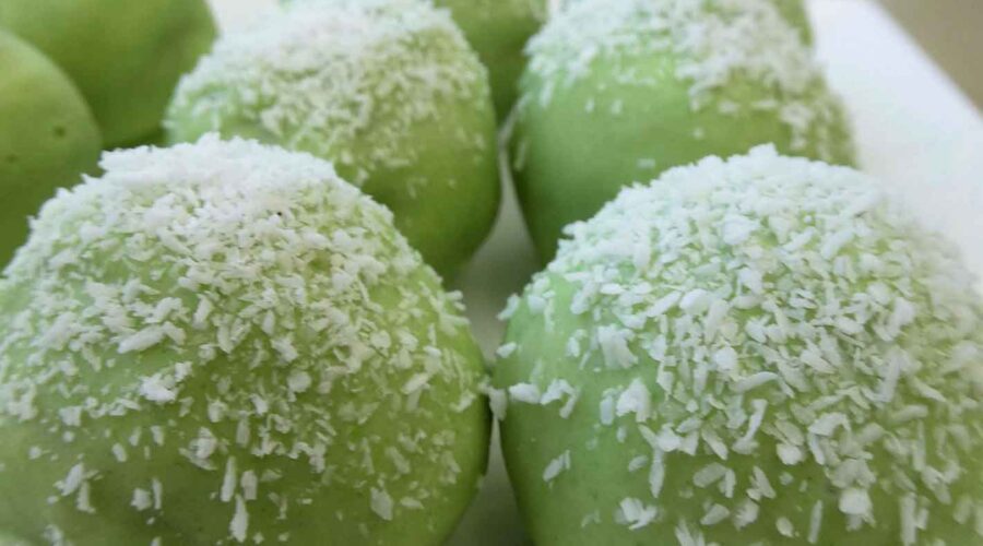 Lime & Coconut Bliss Balls